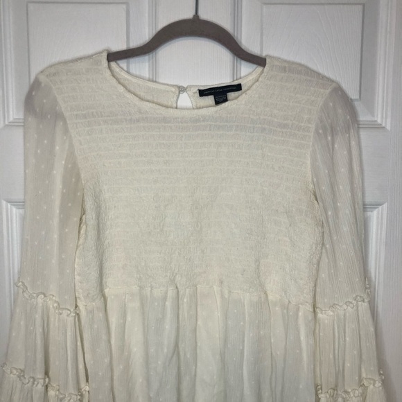 AMERICAN Eagle White Bell Sleeve Flowy Top XS - Picture 7 of 7